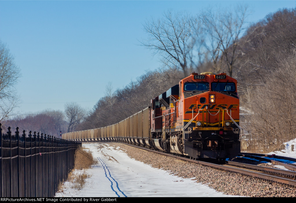 Westbound BNSF E-OPPNAM DPUs at Parkville